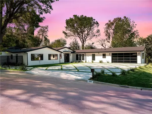 5019 Donna Avenue, Tarzana, CA 91356
