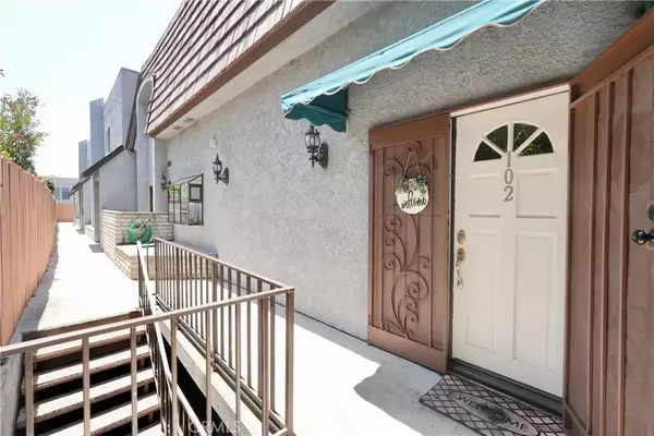 Glendale, CA 91206,1316 E California Avenue #102