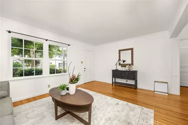 Glendale, CA 91207,1104 N Louise Street #B
