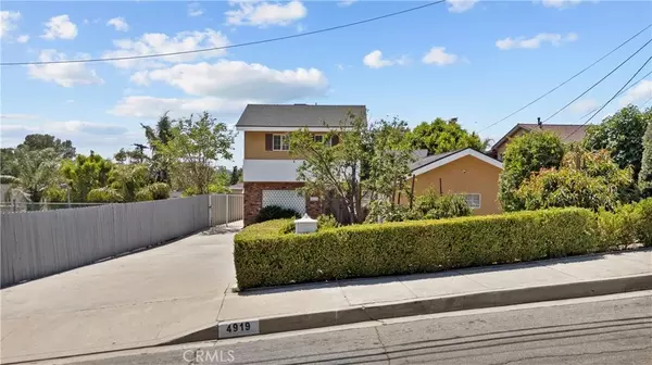 La Crescenta, CA 91214,4919 Dunsmore Avenue