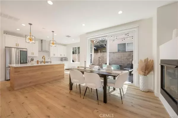 Porter Ranch, CA 91326,19945 Oakville Court