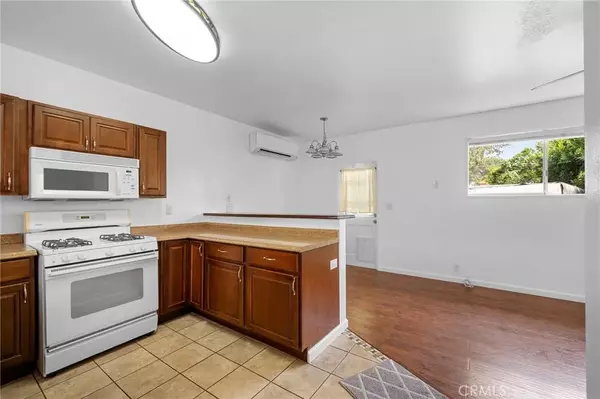 Tujunga, CA 91042,10202 Mount Gleason Avenue