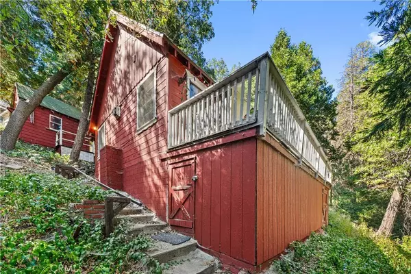 Cedarpines Park, CA 92322,22158 Pine Drive