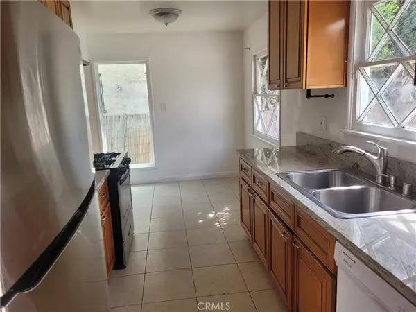 Los Angeles, CA 90042,231 S Avenue 55