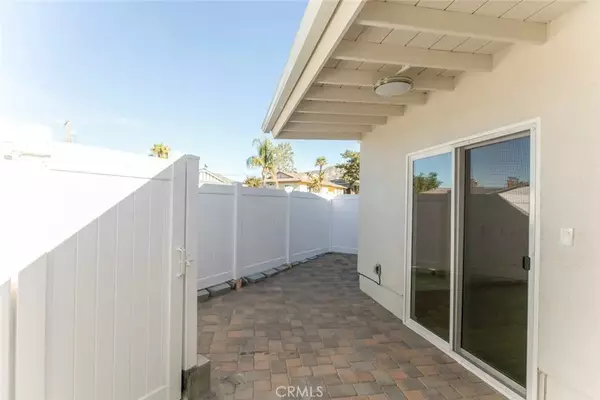 Tujunga, CA 91042,7209 Dos Rios Circle