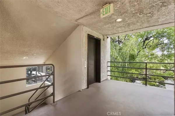 Glendale, CA 91203,336 West California Avenue #303