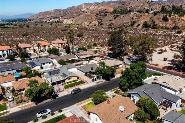 Sunland, CA 91040,11051 Quill Avenue
