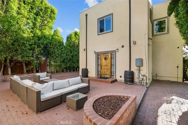 Encino, CA 91316,17966 Palora Street
