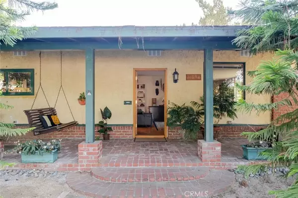 North Hollywood, CA 91601,11594 Morrison Street