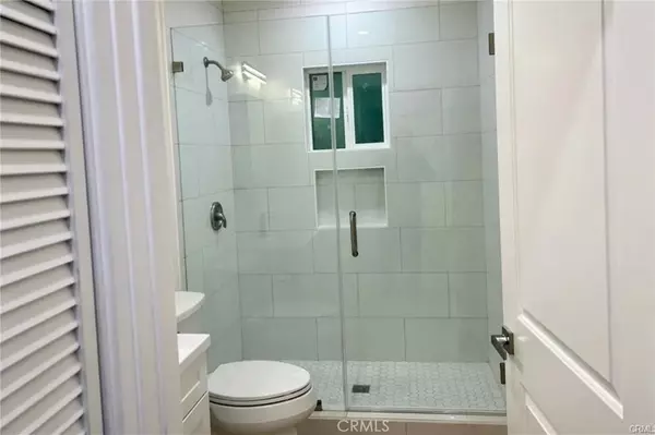 Sunland, CA 91040,11023 Oro Vista