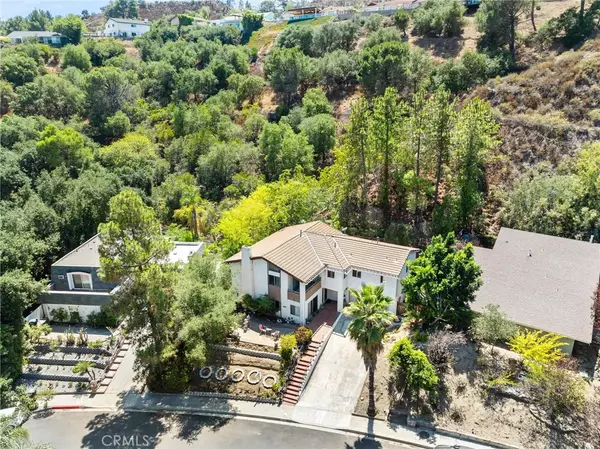Glendale, CA 91208,1438 Hillside Drive