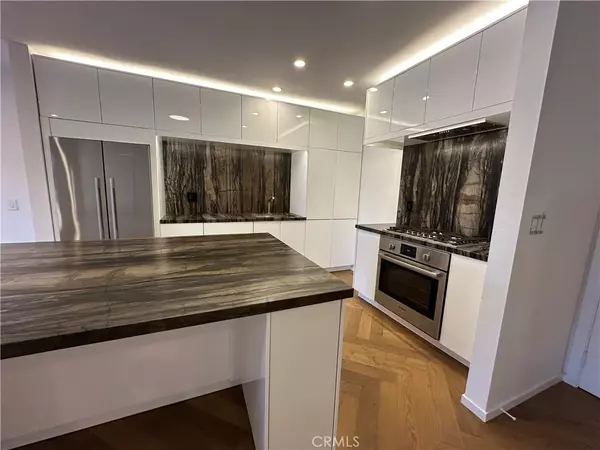 330 N Jackson Street #313, Glendale, CA 91206