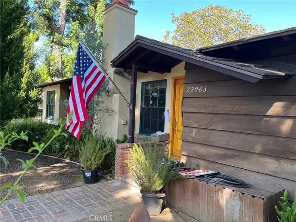 22963 Ostronic, Woodland Hills, CA 91367