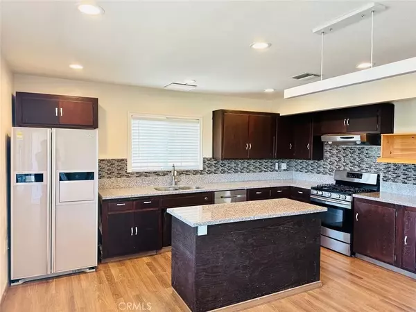 Burbank, CA 91504,2734 Kingsway