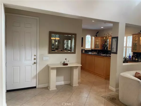 Sun Valley, CA 91352,10058 Chardonnay