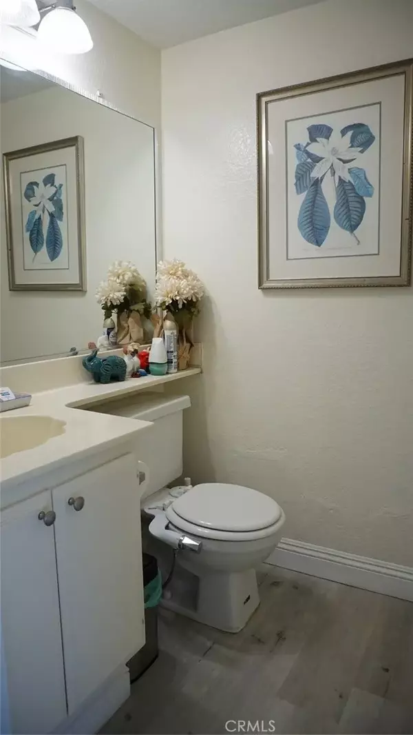 El Monte, CA 91732,3631 Meadowlark