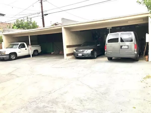 Glendale, CA 91203,419 Salem Street
