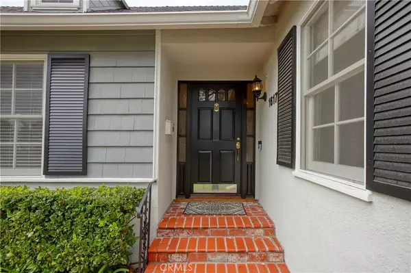 Glendale, CA 91201,1617 Irving Avenue