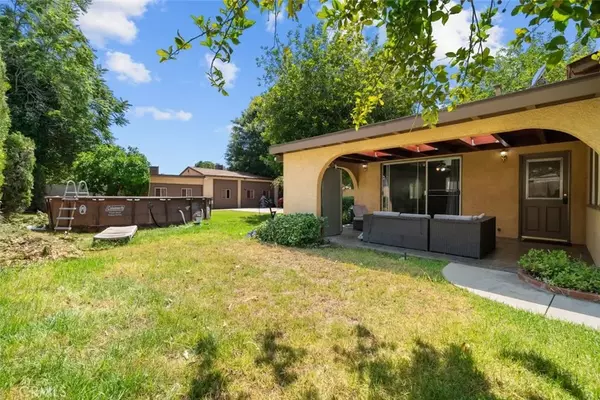 Northridge, CA 91324,19158 Roscoe