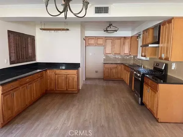 Granada Hills, CA 91344,16959 San Jose Street