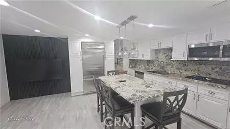 Tujunga, CA 91042,9662 Cabanas