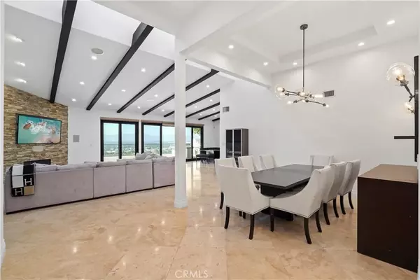 Tarzana, CA 91356,18911 La Montana