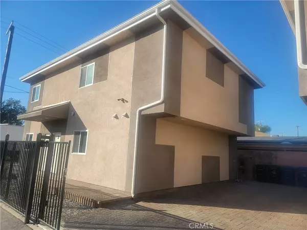 Sun Valley, CA 91352,7334 Vineland #2