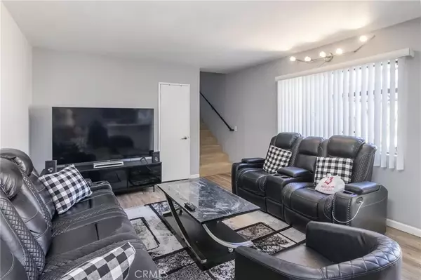 Glendale, CA 91201,1031 Irving