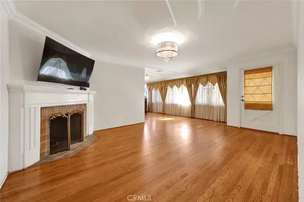 Glendale, CA 91208,1605 Santa Rosa