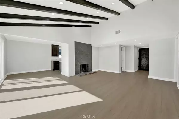 West Hills, CA 91304,22540 Roscoe Boulevard