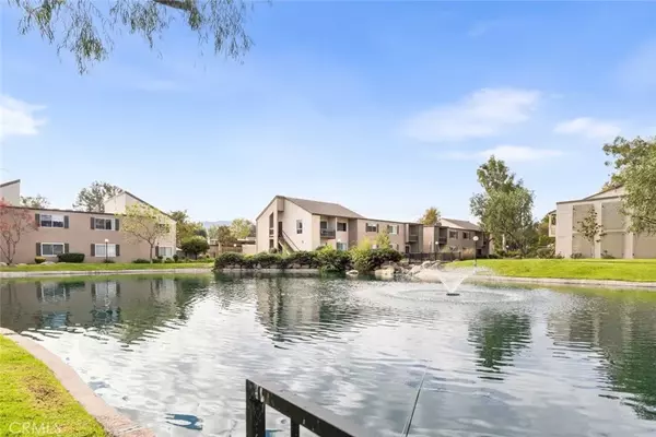 24430 Nicklaus Drive #L2, Valencia, CA 91355