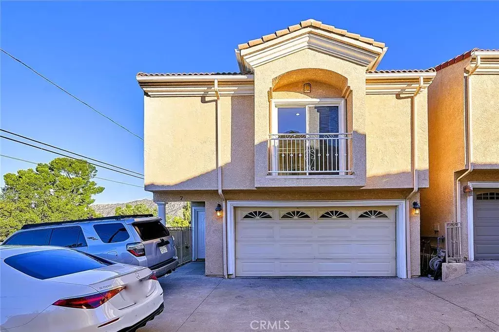 Tujunga, CA 91042,10357 Commerce Avenue #7