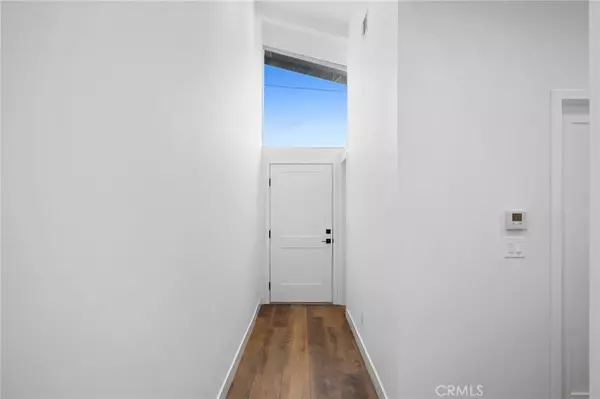 North Hollywood, CA 91605,13010 Hartland