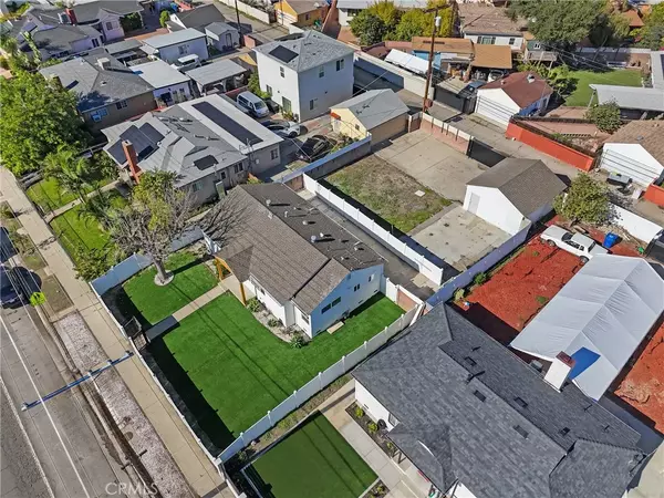 Sun Valley, CA 91352,12317 Roscoe