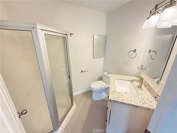 Glendale, CA 91214,3016 Honolulu Avenue #8