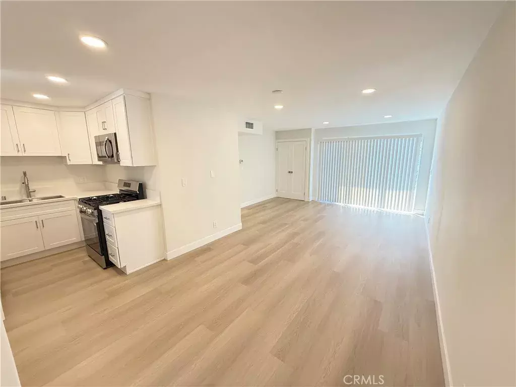 Glendale, CA 91214,3016 Honolulu Avenue #11