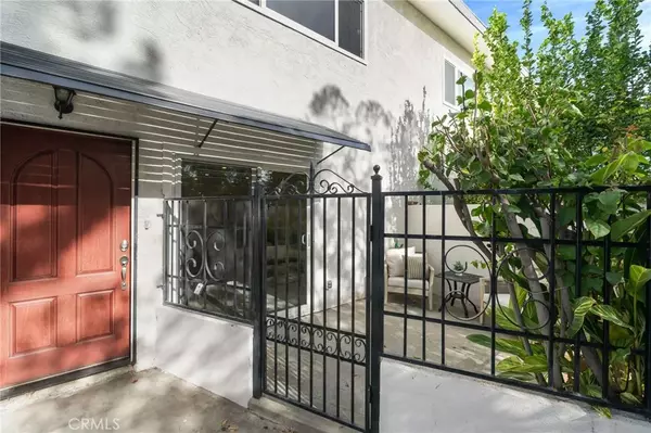 North Hollywood, CA 91601,5017 Cartwright #3