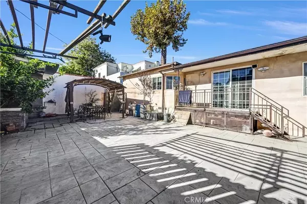 Glendale, CA 91206,1220 Richard