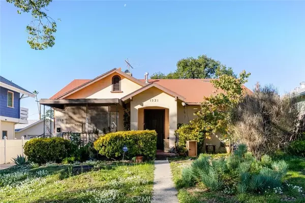 1221 Wesley Avenue, Pasadena, CA 91104