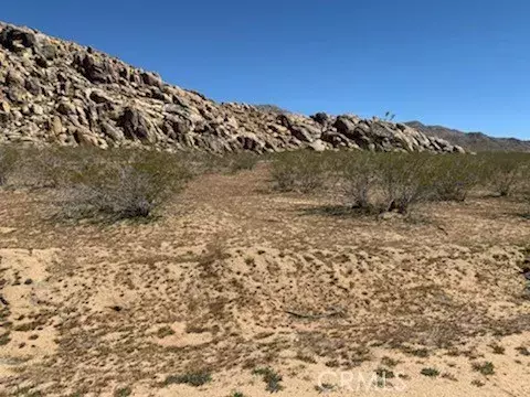 Apple Valley, CA 92307,0 Esaws