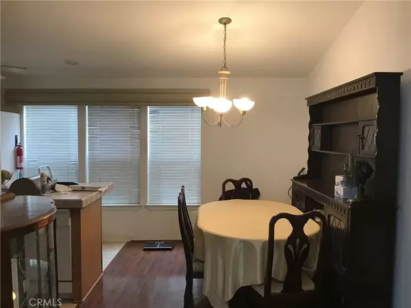 Apple Valley, CA 92308,21621 Sandia # 93 #93