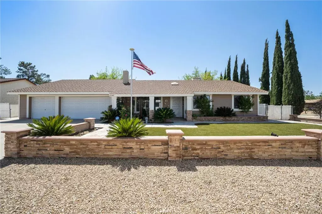 Victorville, CA 92392,12390 Triple Tree terrace