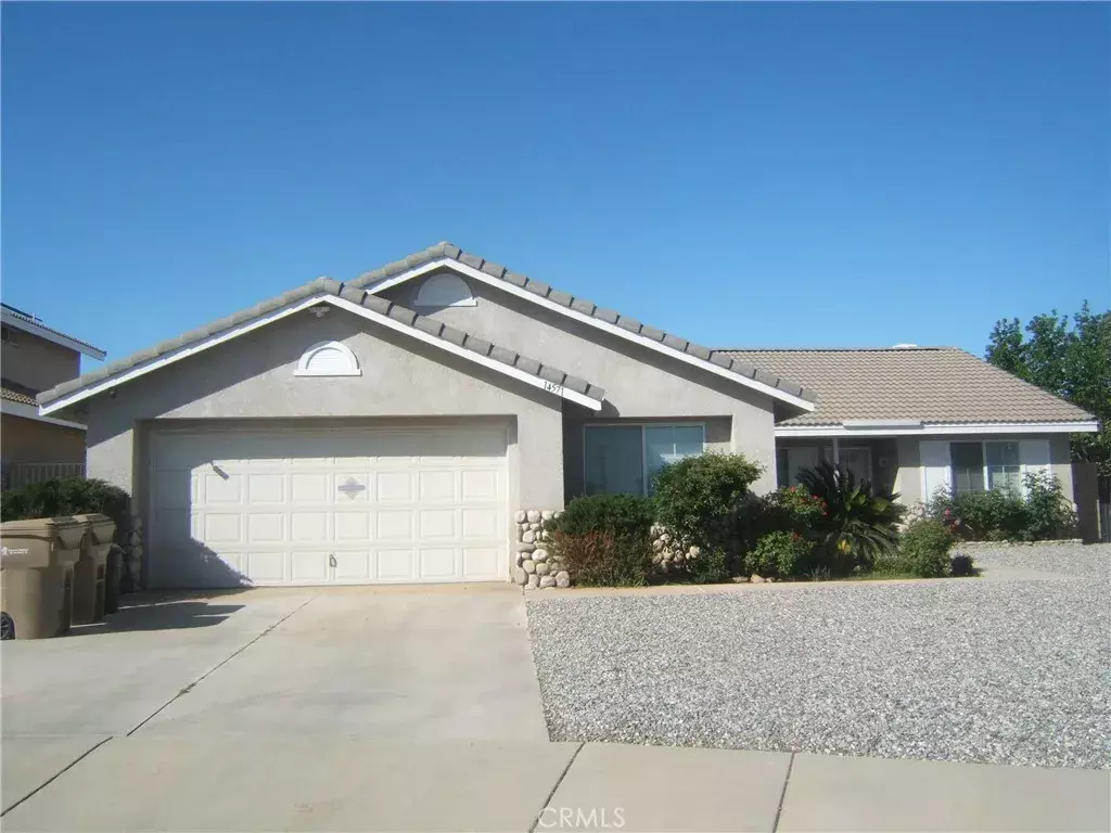 Hesperia, CA 92344,14571 Stone Creek Trail