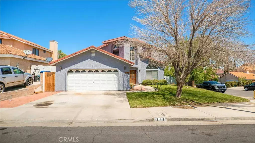 Palmdale, CA 93550,237 Taos Place