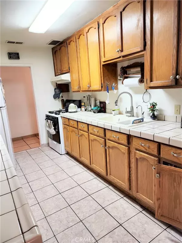 Covina, CA 91723,733 N Citrus Avenue