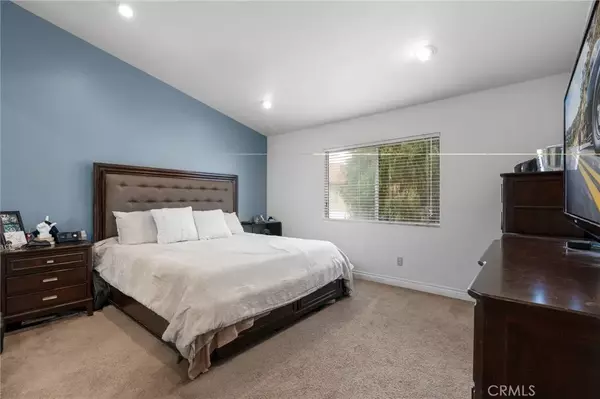 El Cajon, CA 92019,2523 Royal Saint James Drive