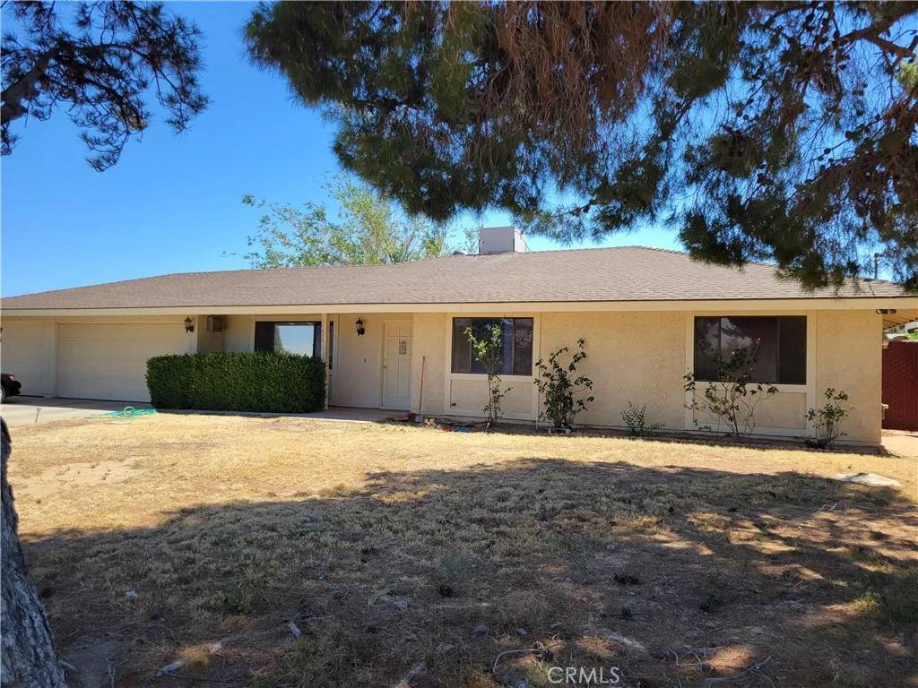 17613 Yucca Street, Hesperia, CA 92345
