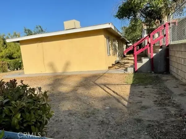 Victorville, CA 92395,15585 10th Street