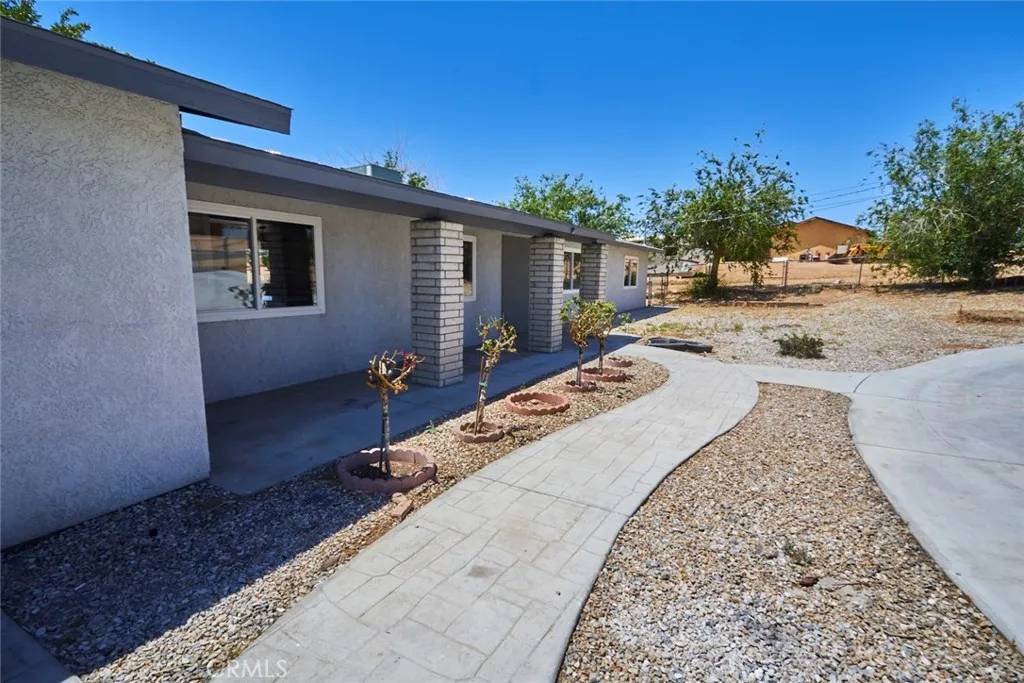 Hesperia, CA 92345,18647 Atlantic Street