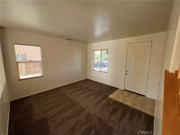 Victorville, CA 92394,15133 Pasture Way